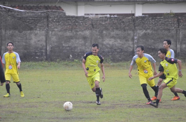 Barito FC Pasir Bunut Menang Tipis 2-1 atas Persigul Gunung Luhur