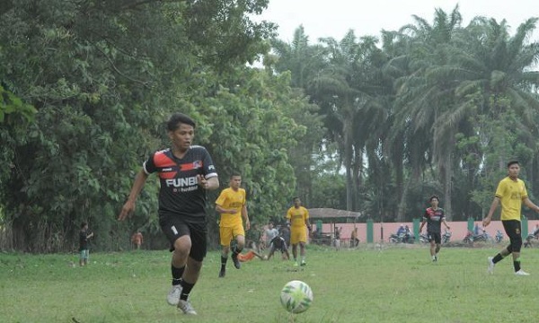 Ryan Sunan Cetak Gol Debut, MU vs PS Tasbi Berakhir Seri 3-3