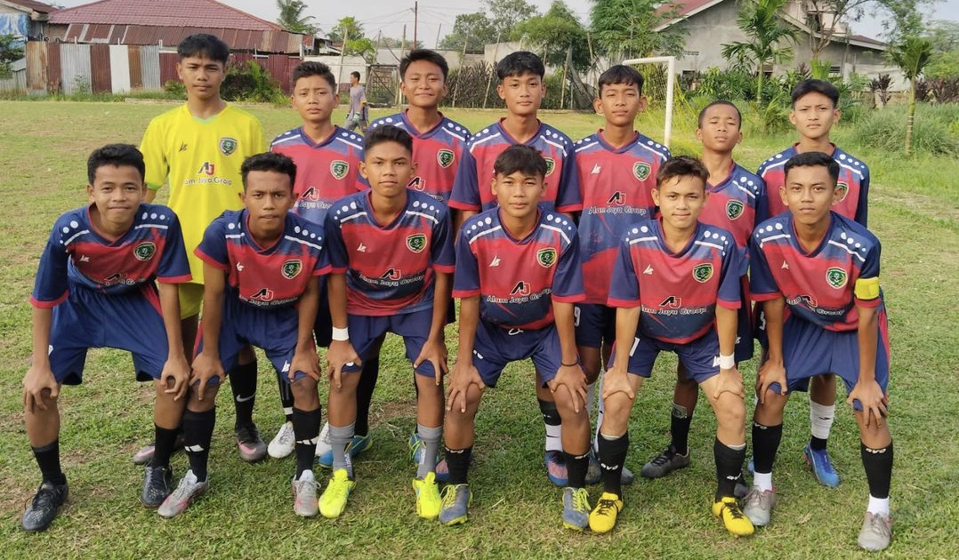 Pelatih SSB Putra Tuntungan Genjot Fisik Pemain Jelang Piala Soeratin U-15 Deli Serdang
