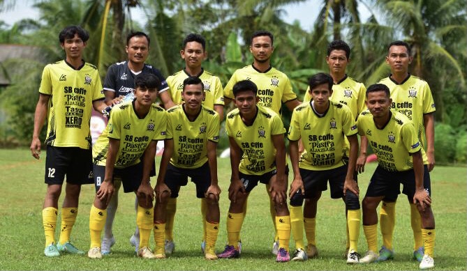 Bengkel FC Masuk 8 Besar Piala Karang Taruna Gohor Lama